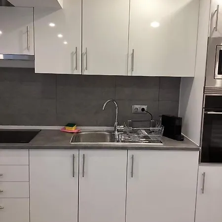 Estudio Dos Bones 公寓